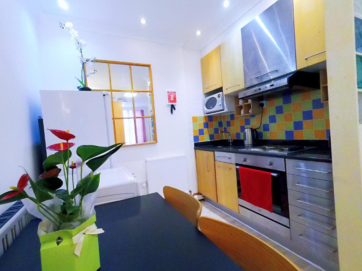 런던 Flat 1 At 6 Taunton Mews 아파트 외부 사진